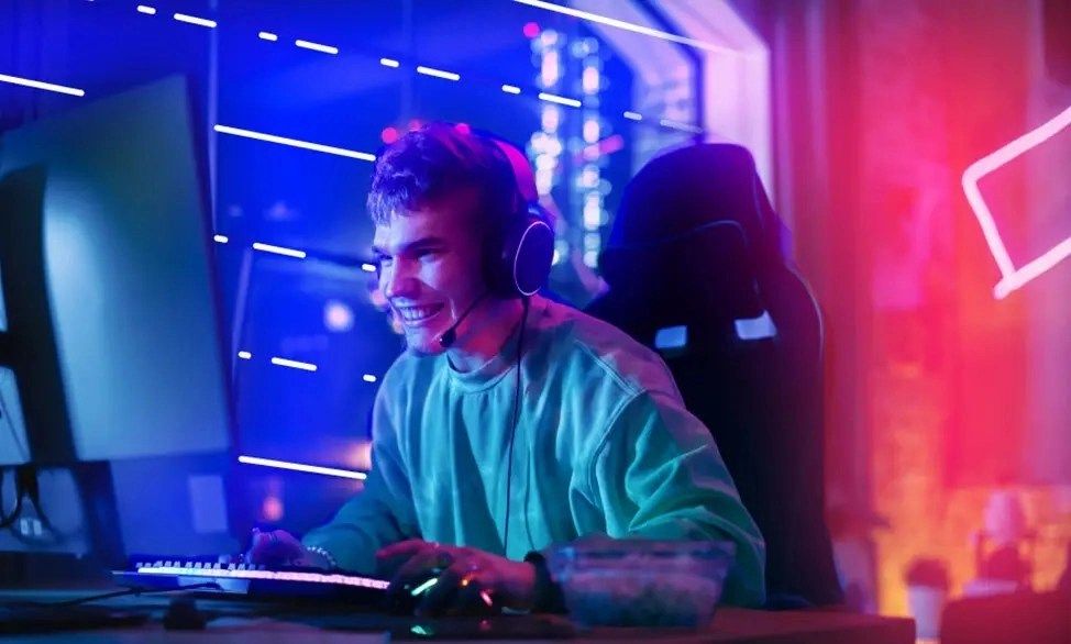 Go Supersonic with a cloud platform built for CX success