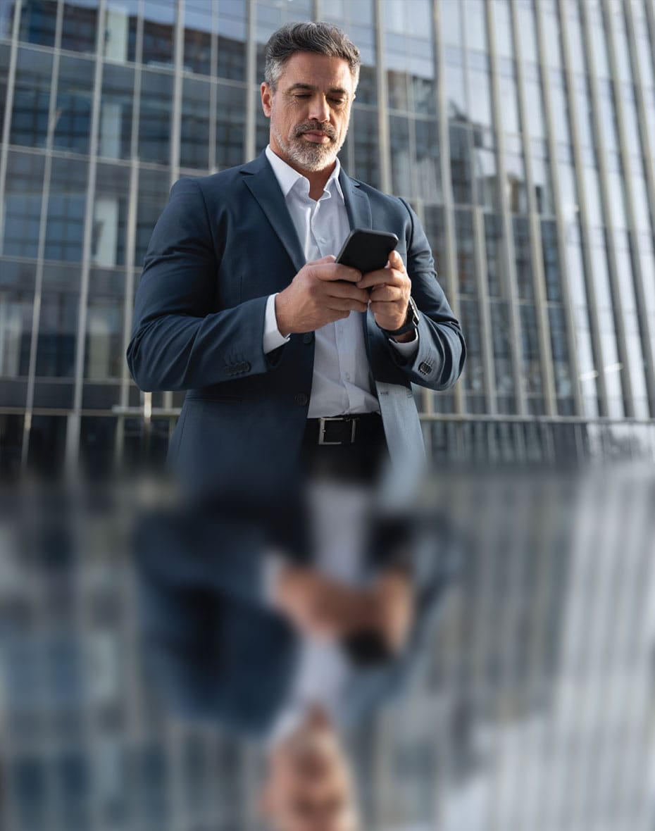 My Performance with NiCE Employee Engagement Manager Mobile App